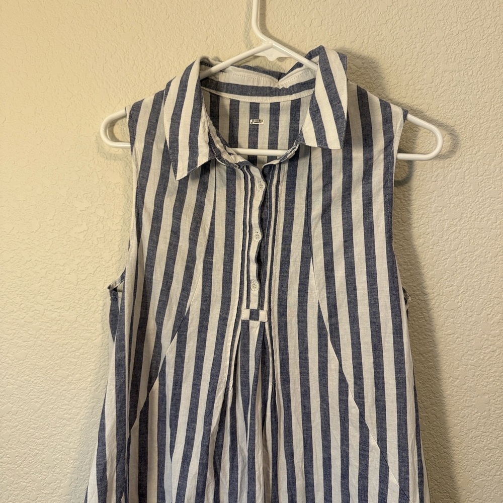 Striped Sleeveless Button-Up Blouse